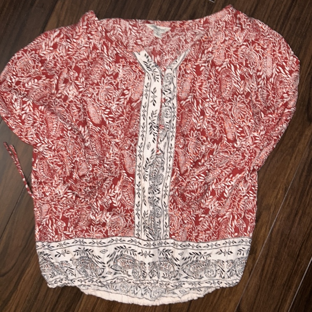 Like new top- LUCKY BRAND